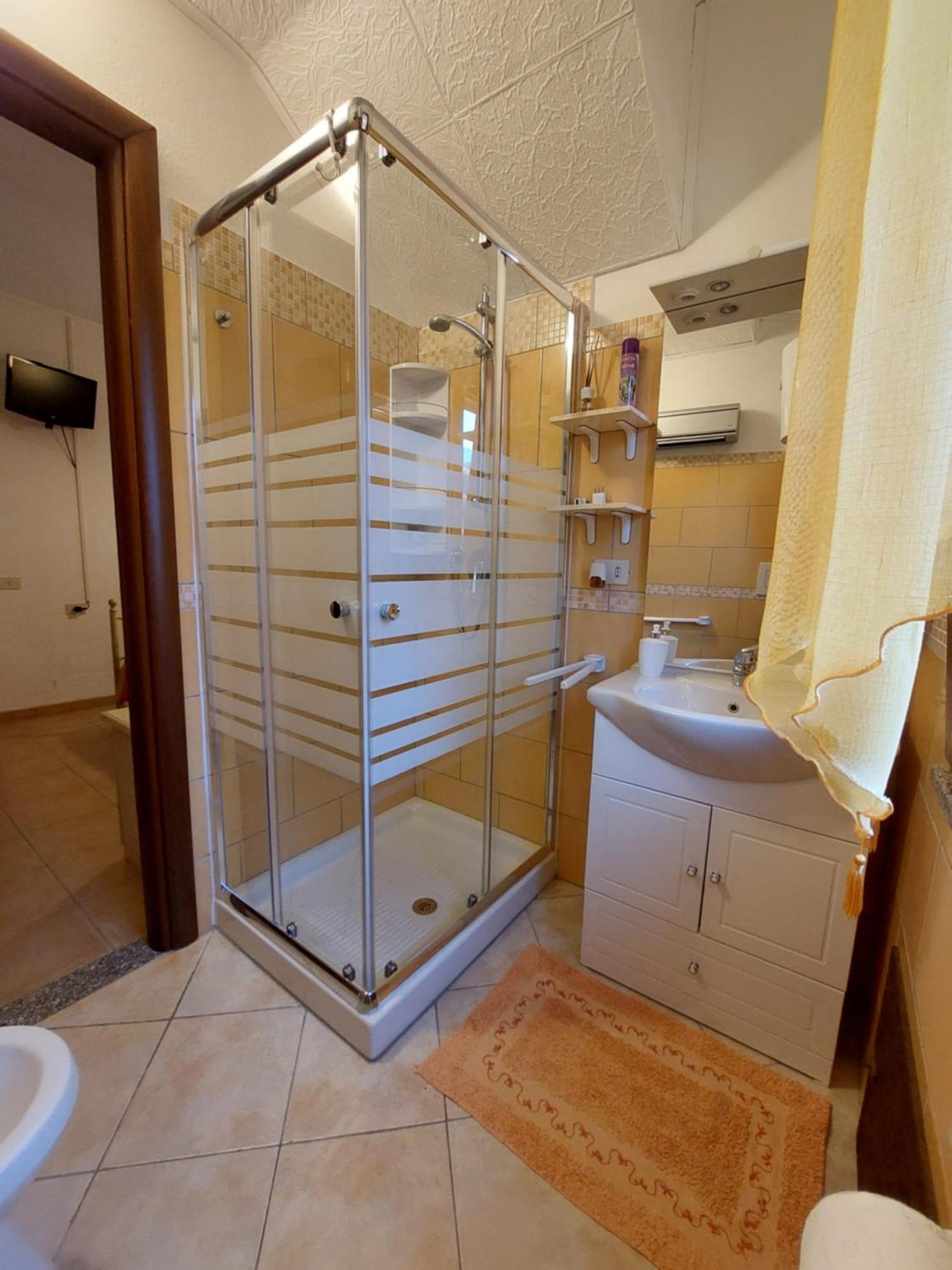 Casa L' Antico Ulivo Apartment Иглесиас Екстериор снимка